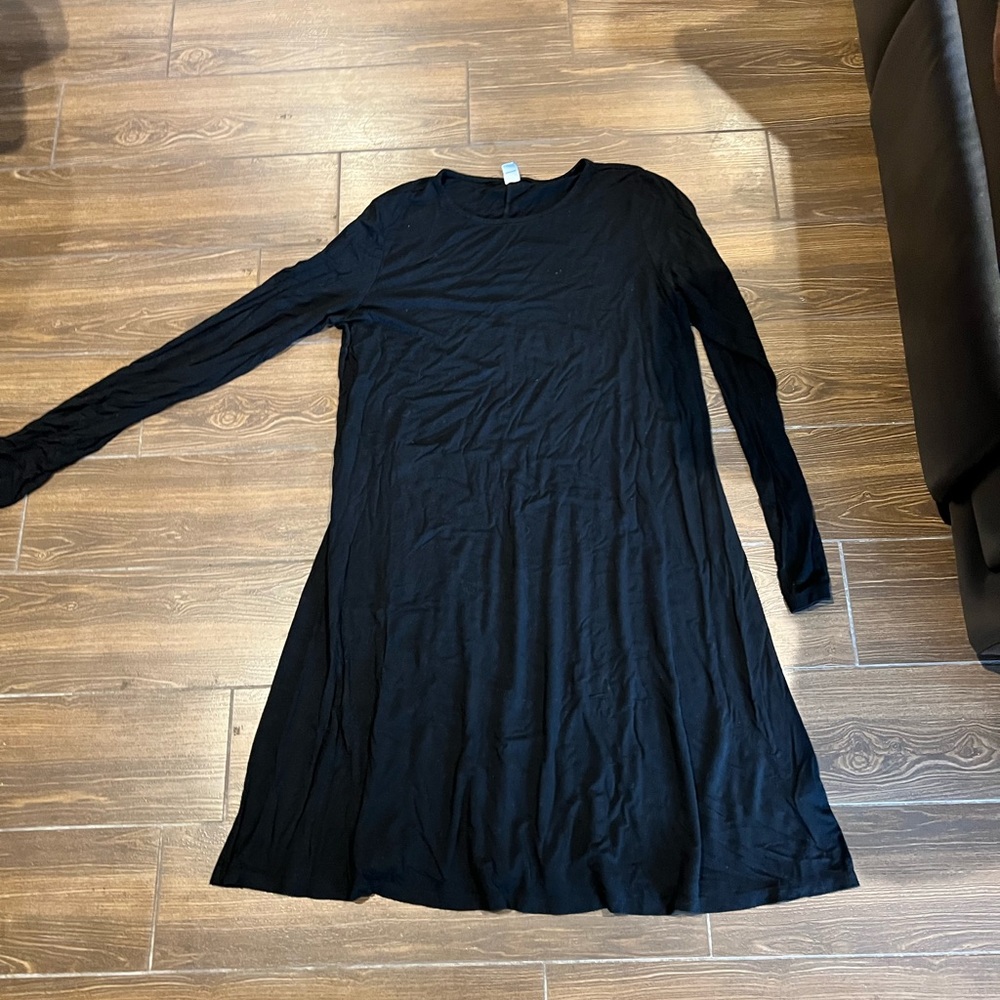 Old Navy Modest Black Dress
